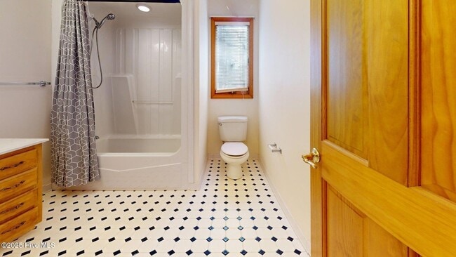 Building Photo - 1236 Rays Bridge Rd