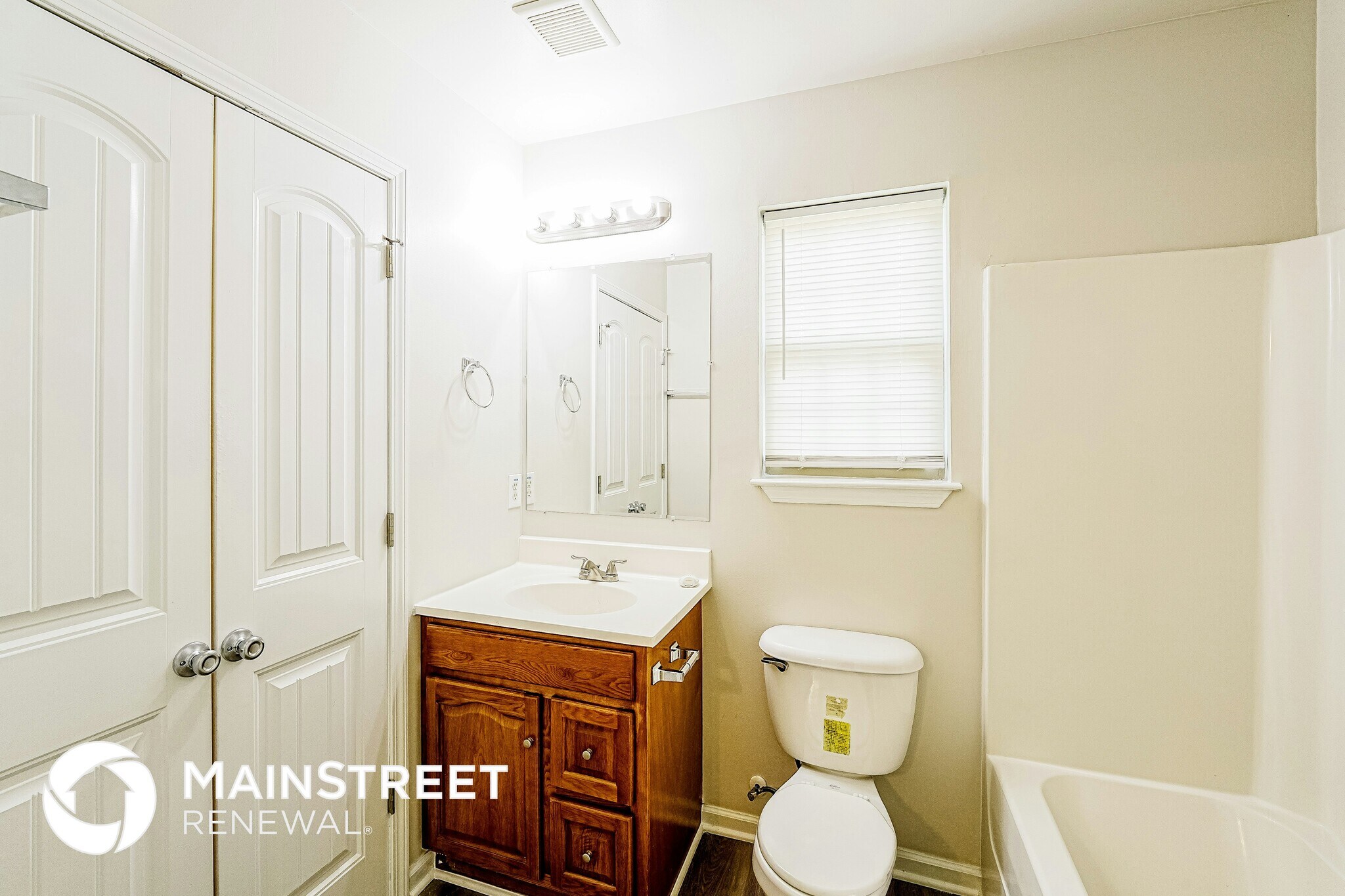 Building Photo - 149 Martin Dr