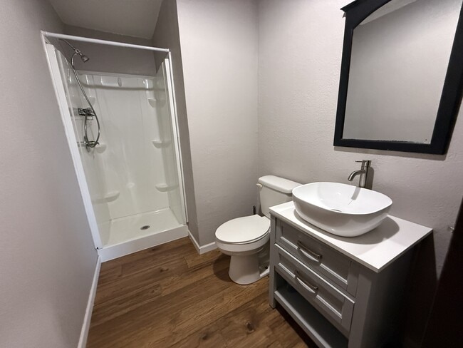 Building Photo - 1654 Ponderosa Rd