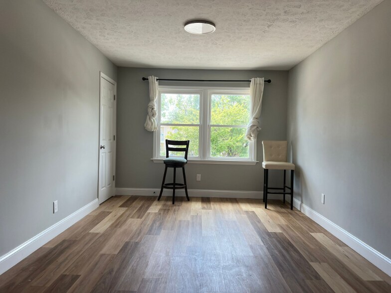 Primary Photo - 614 37th Ave N