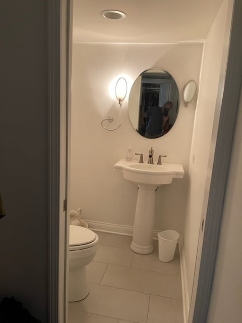 Building Photo - 1153 S Plymouth Ct