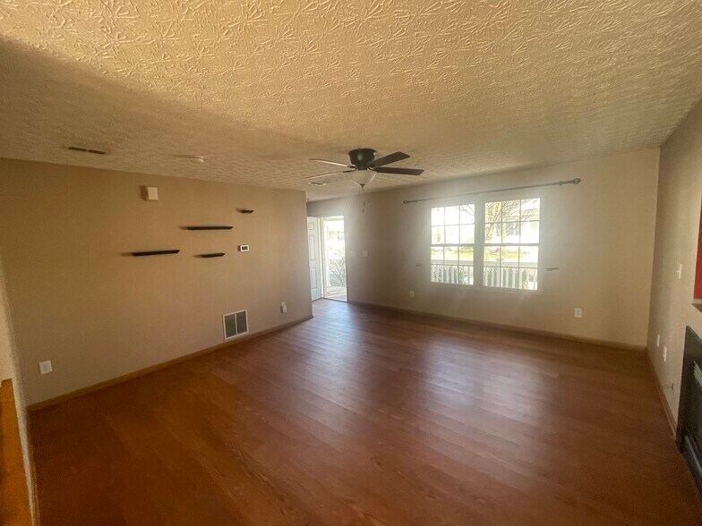 Building Photo - 8311 Carano Way