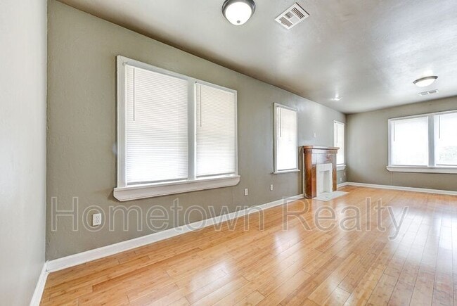 Building Photo - 2229 NW 12th St