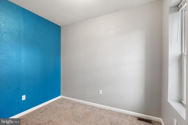 Building Photo - 3083 Witte St