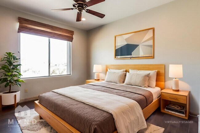 Building Photo - 5727 N PSO Ventoso