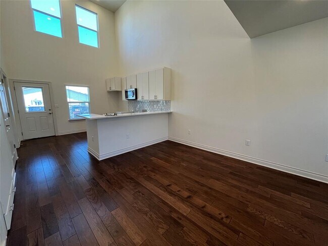 Building Photo - 2105 Tiger Trail