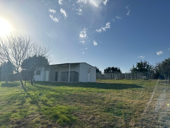 Building Photo - 257 County Rd 3355