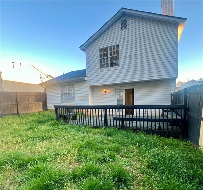 Building Photo - 8973 Jimmy Lee Cir