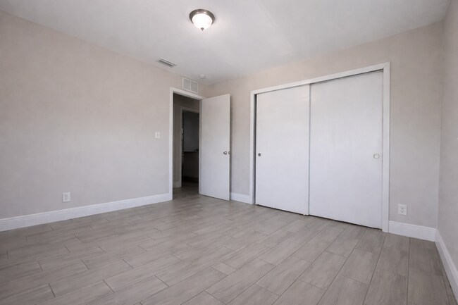 Building Photo - 5451/5453 ELEVENTH AVE