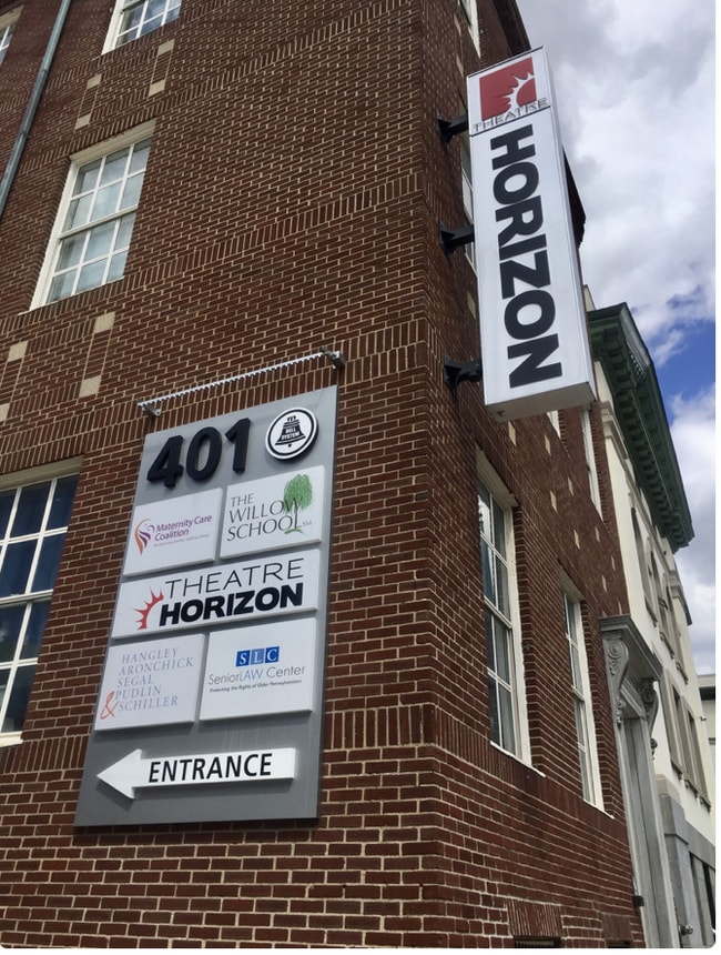 Theatre within walking distance - 114 E Main St