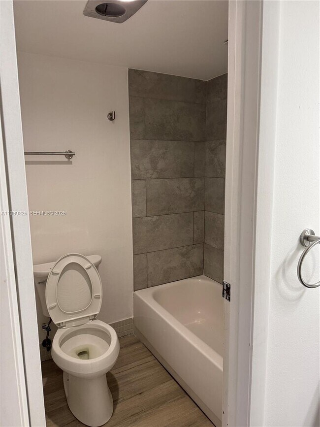 Building Photo - 6301 N Falls Cir Dr