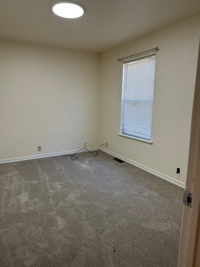 Bed #2 - 551 59th St