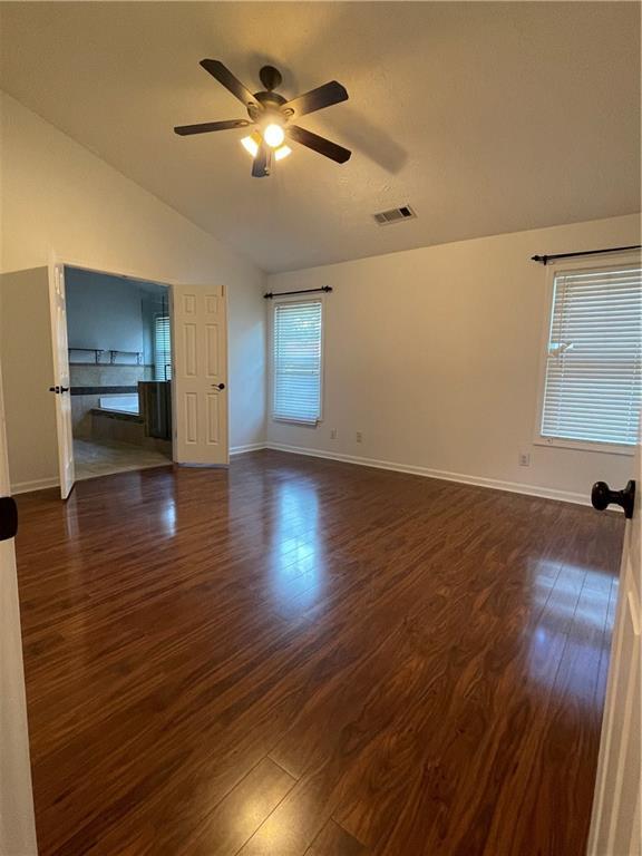 Building Photo - 466 Canterbury Pl Dr