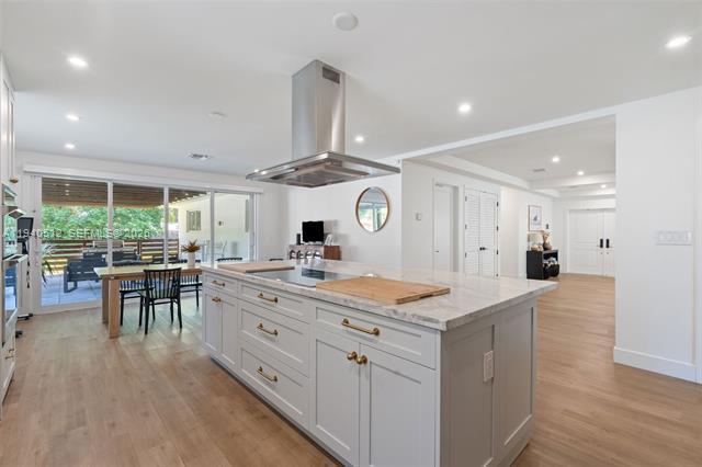 Building Photo - 8121 SW 97th Ter