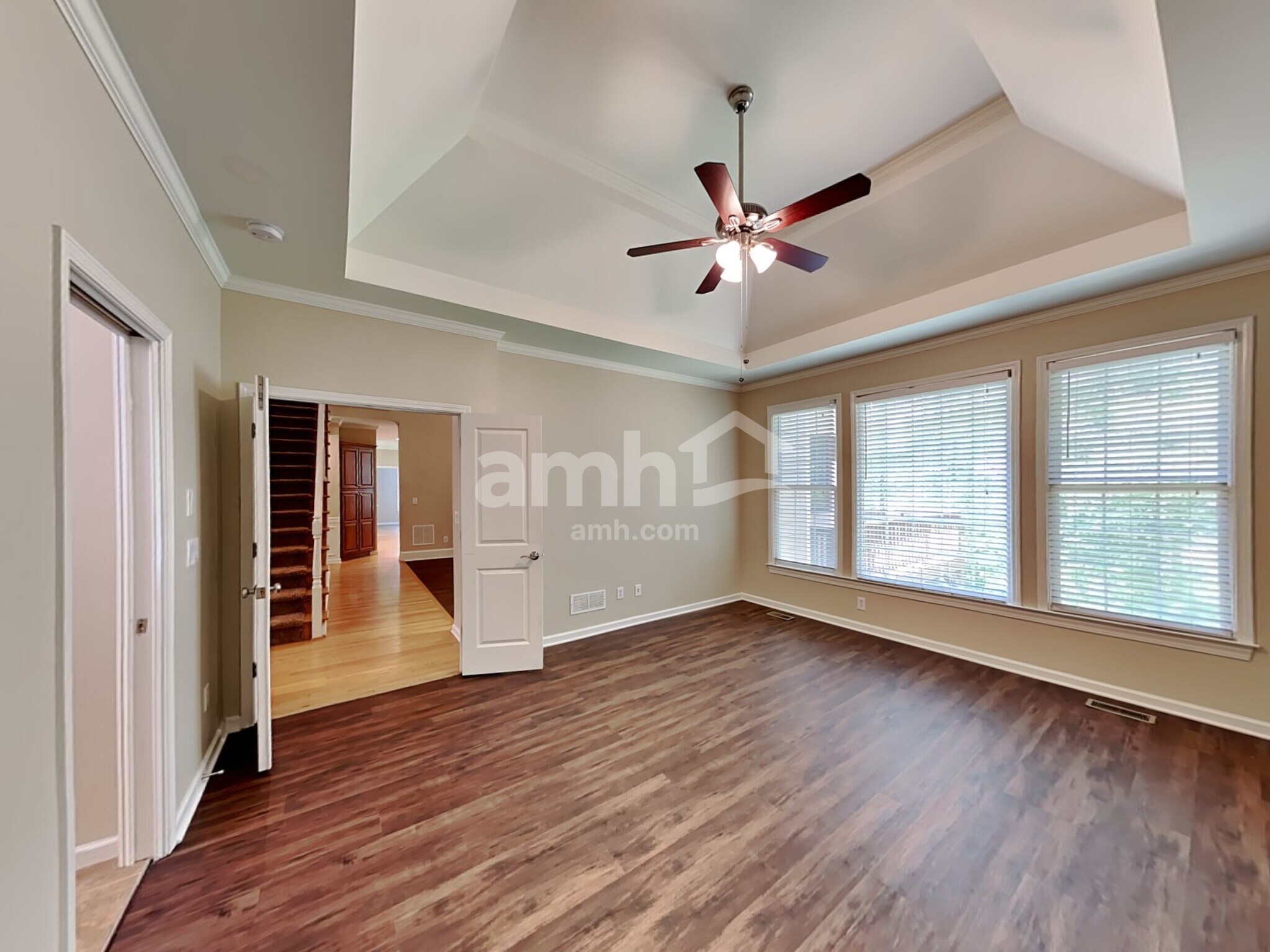 Building Photo - 302 Green St