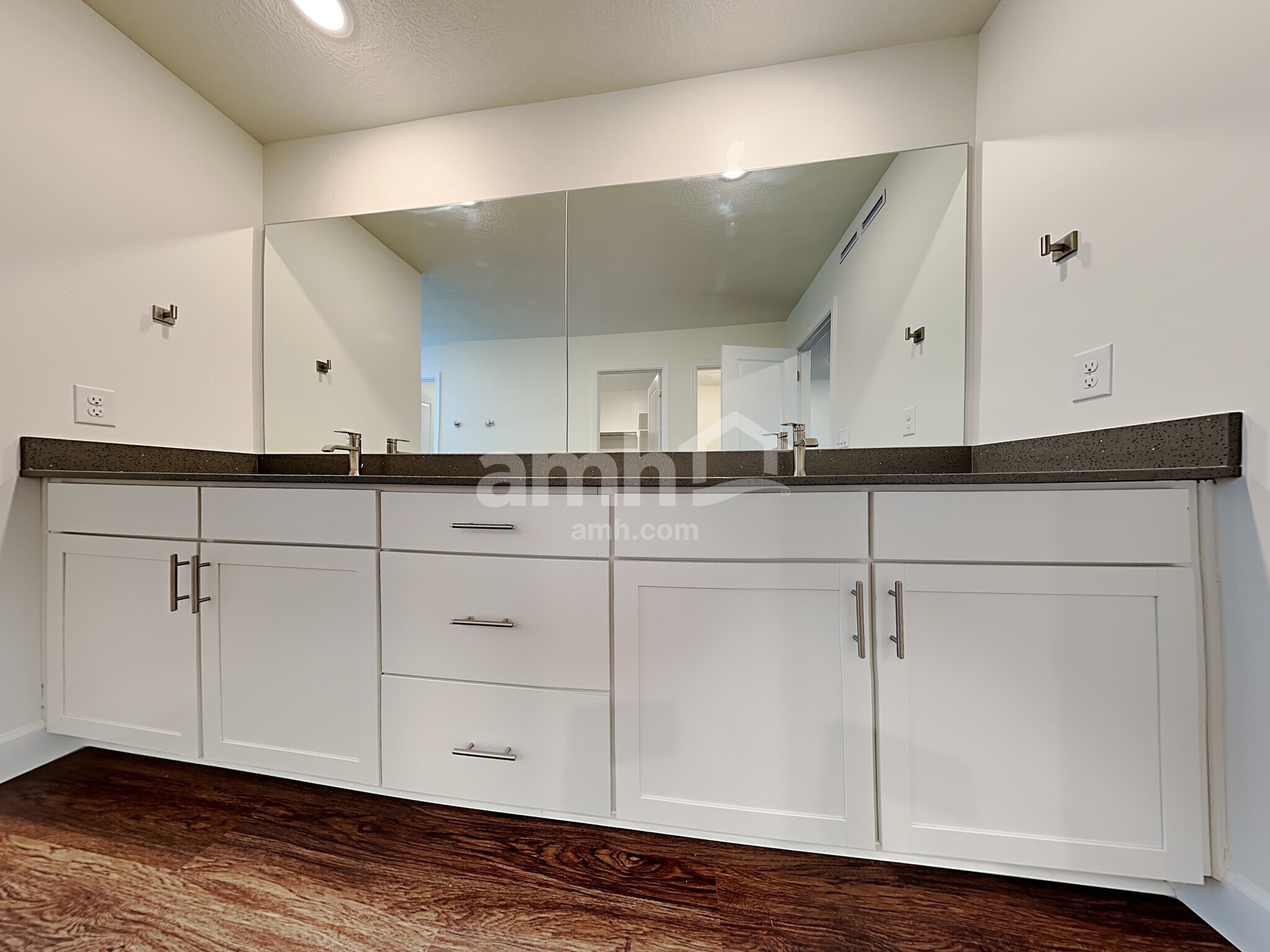 Building Photo - 212 Allen Ln