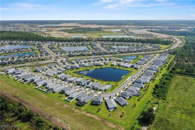 Building Photo - 43744 Cattleman Dr