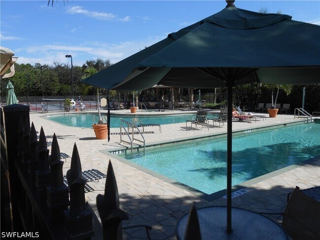 Building Photo - 2855 Cypress Trace Cir