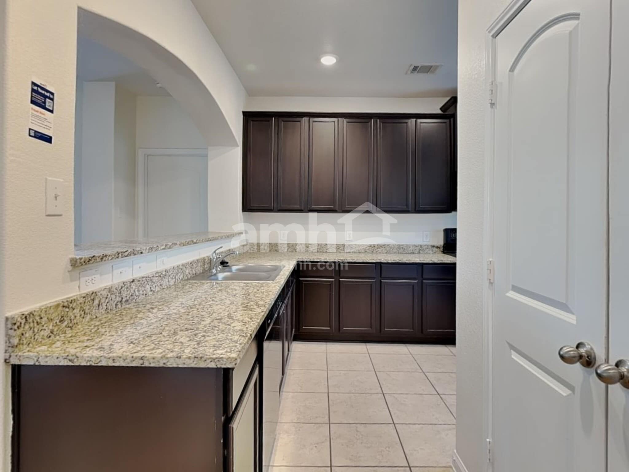 Building Photo - 19905 Per Lange Pass