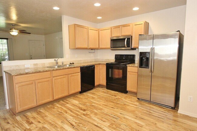 Building Photo - Single-Level Home in Meridian