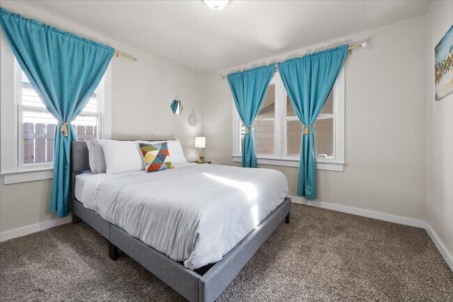 Building Photo - 2600 N 29th St