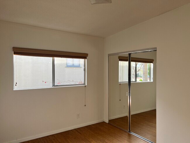 Building Photo - 652 San Juan Ave