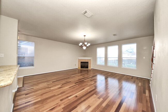 Building Photo - 19438 Juniper Vale Cir