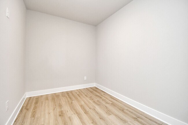 Building Photo - Welcome to the Hickory — Contemporary Comfort, Beautifully Balanced.