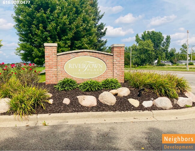 Building Photo - 5425 Rivertown Cir SW