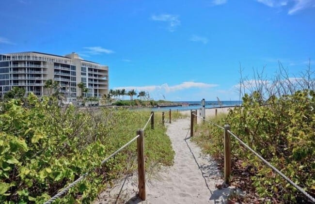 Building Photo - 950 Ponce De Leon Rd