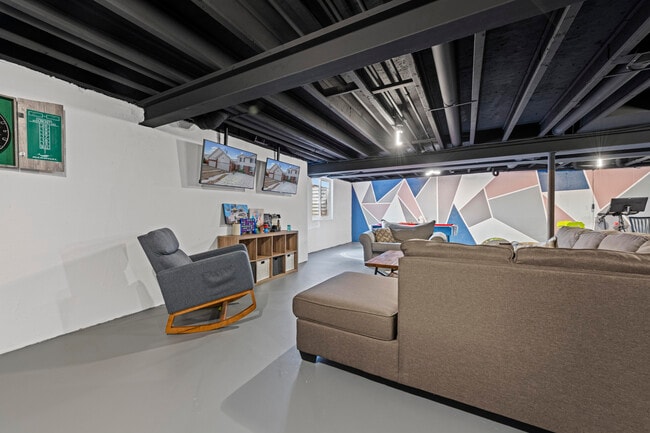 Building Photo - 3836 Lesia Dr