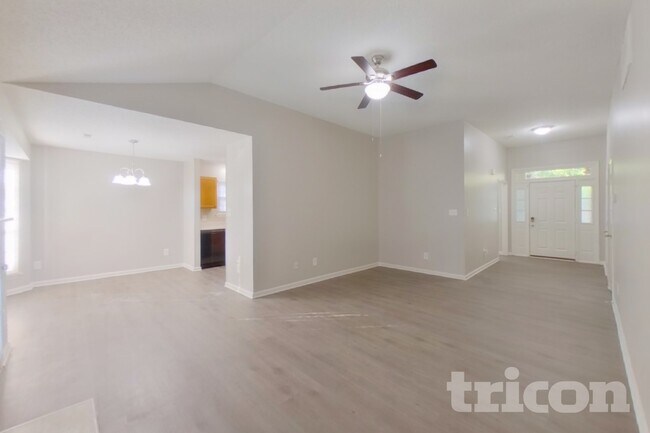 Building Photo - 10334 Creswell Ct