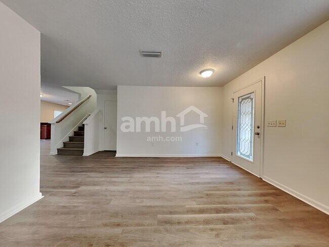 Building Photo - 11527 Spring Board Dr