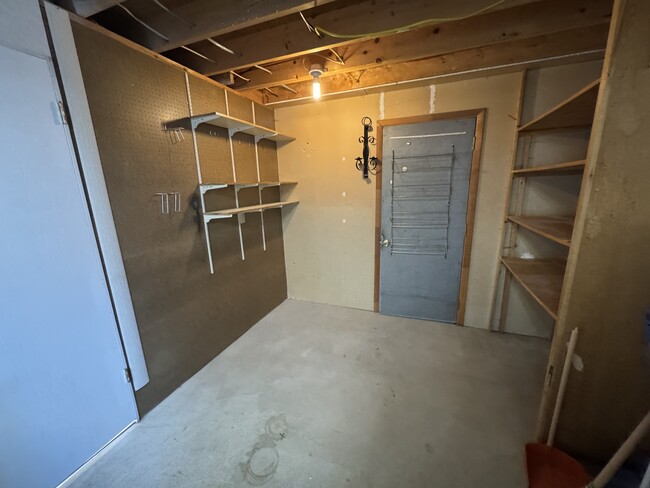 Building Photo - 267 S 300 E