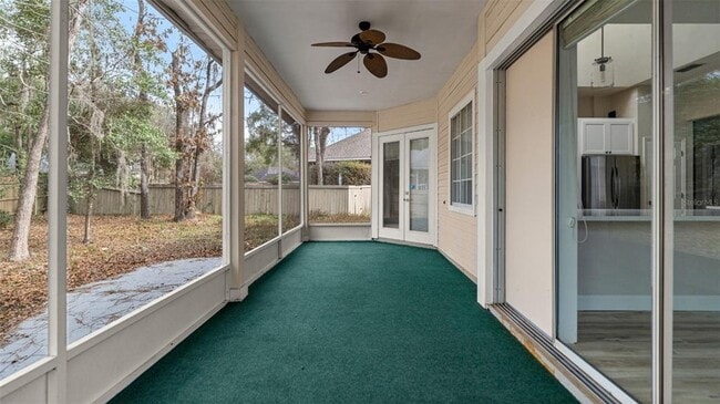 Building Photo - 9428 SW 39 Ave