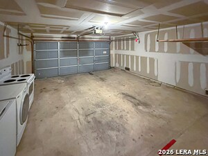 Building Photo - 9510 Velvet Spring