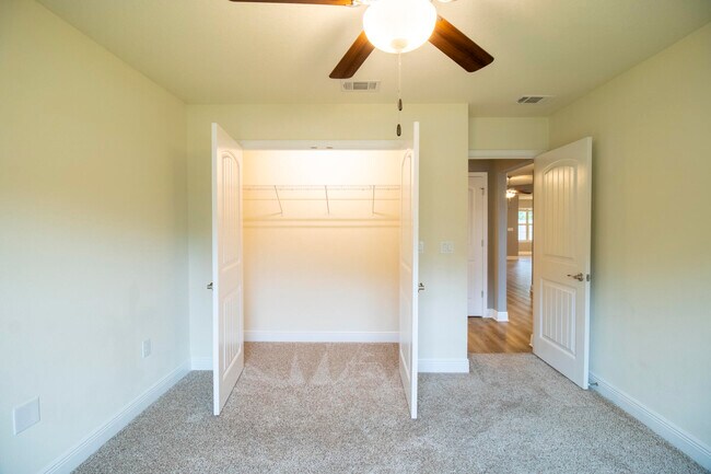 Building Photo - 3215 Stephens Landing Ln