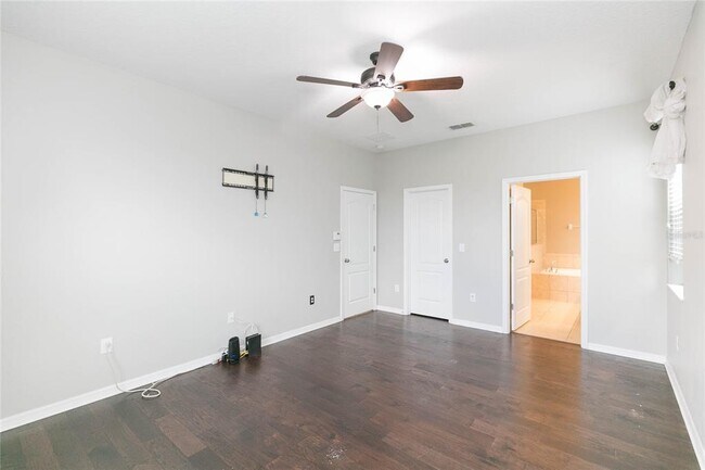 Building Photo - 515 Vista Ridge Dr