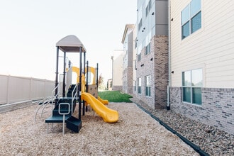 Building Photo - Midtown Heights