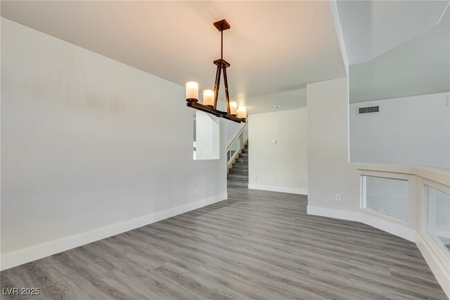 Building Photo - 3913 Diamond Ridge St
