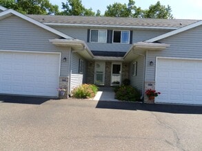 Building Photo - 3566-3572 East Meadows Place