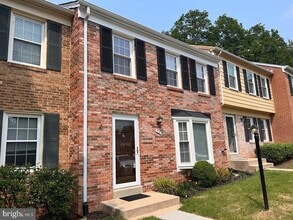 Building Photo - 24 Marwood Ct