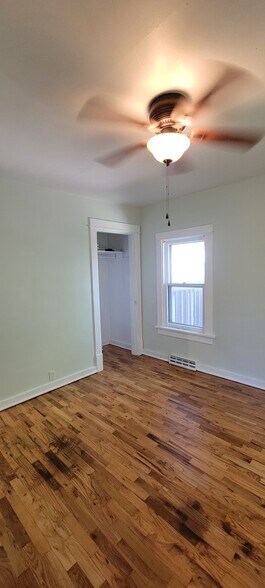 Building Photo - 1115 13th St