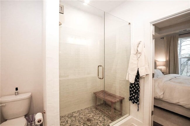 Building Photo - 1305 Breezy St SE