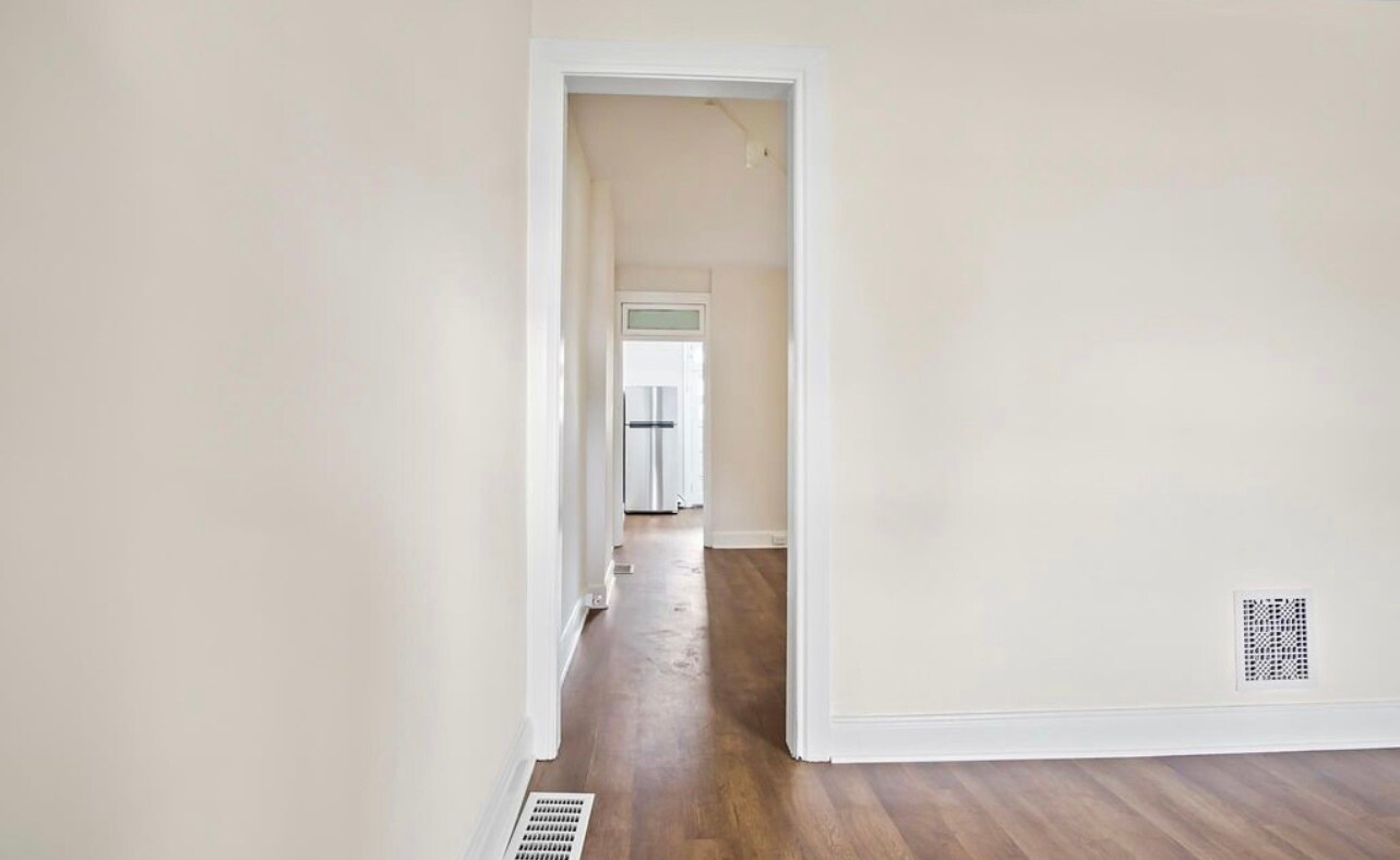 Building Photo - 20 Belview Ave