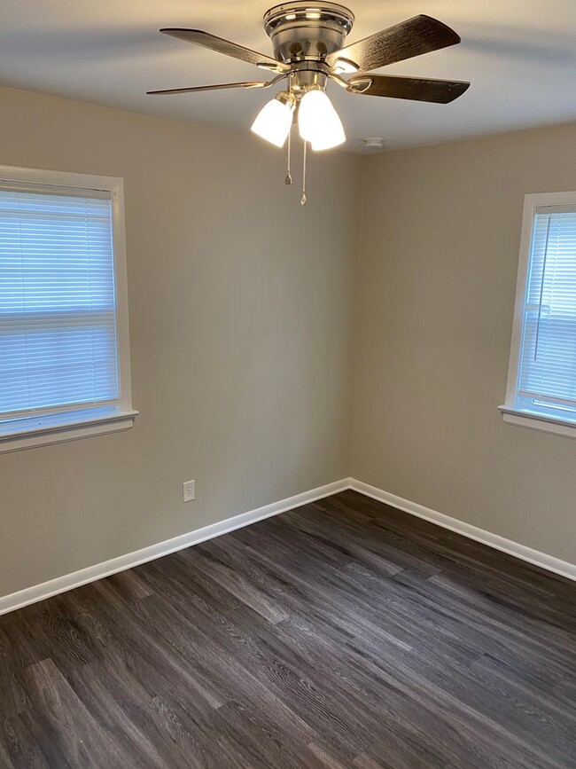 Building Photo - Charming home in Highland Springs