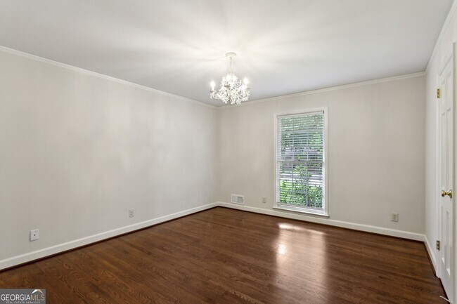 Building Photo - 4708 Tall Pines Dr NW