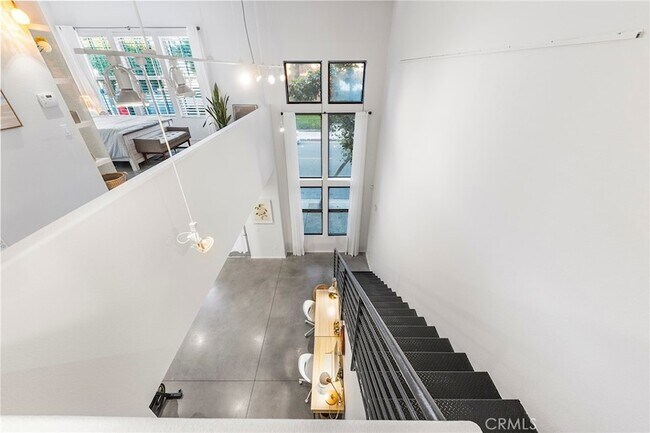 Building Photo - 210 N Spurgeon St