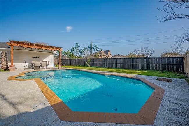 Building Photo - 12431 Rosa Ridge Ln