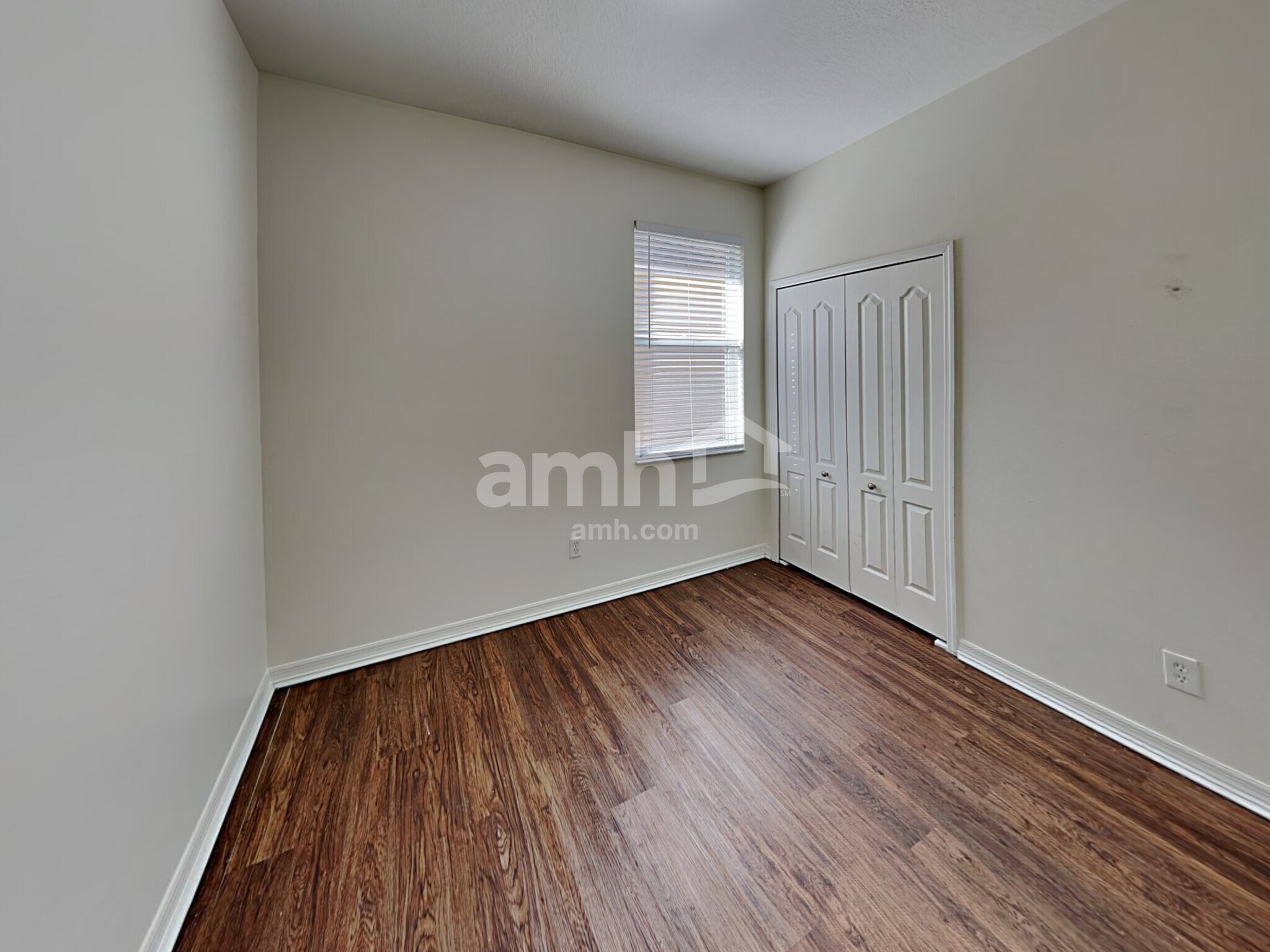 Building Photo - 1130 Cherry Valley Way